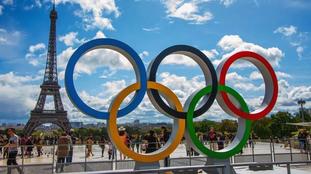 Paris-2024-Olympics-Rings-_1_